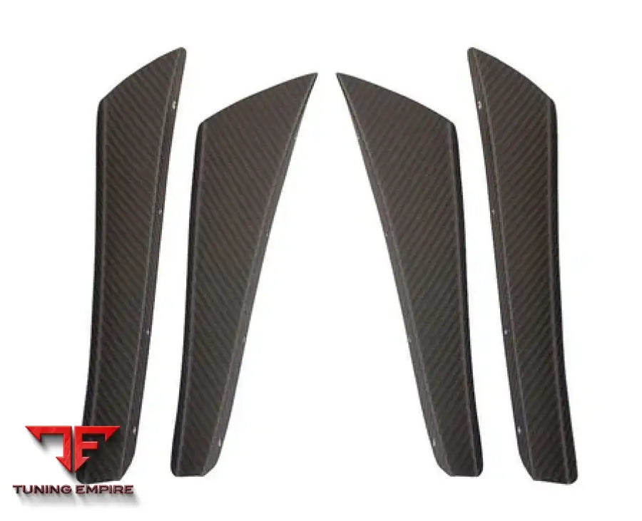 PORSCHE 718 GT4 CLUBSPORT AERO PACKAGE