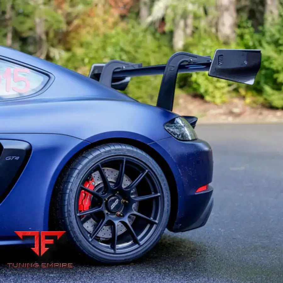 PORSCHE 718 GT4 CLUBSPORT AERO PACKAGE