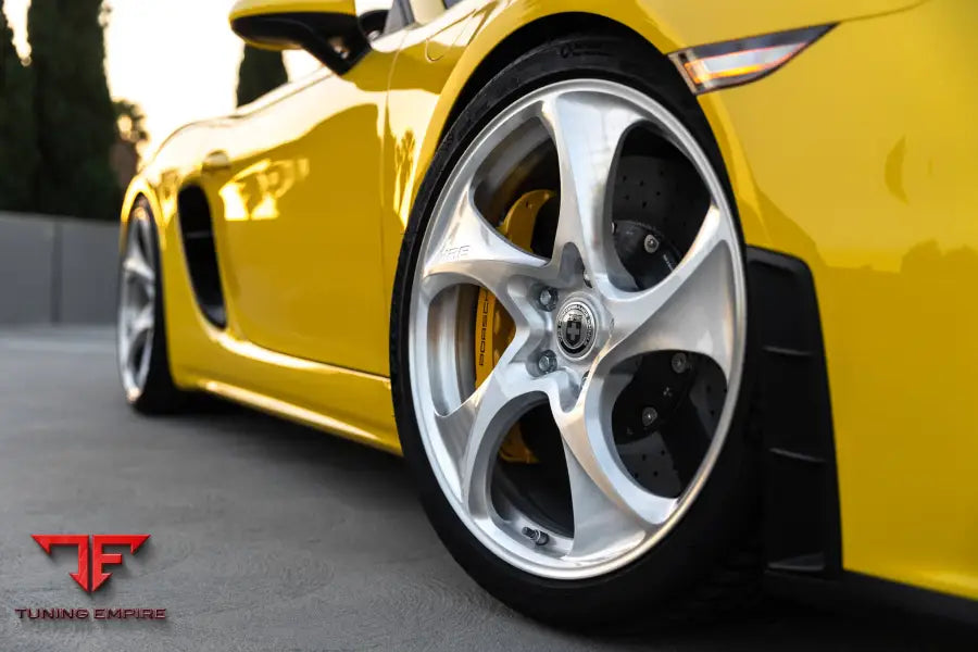 PORSCHE 718 SPYDER FORGED WHEELS AND EXHAUST SYSTEM