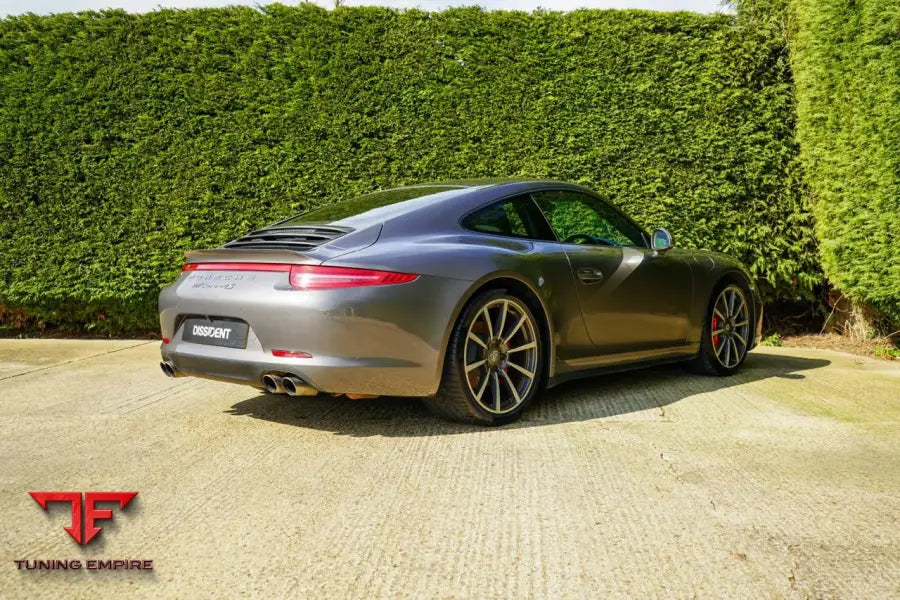 Porsche 911 991.1 carbon package fitted