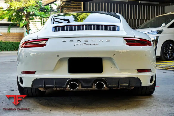 PORSCHE 911 / 991.2 CARRERATARGAS4SGTS STYLE MIDDLE EXHAUST REAR LIP BSD