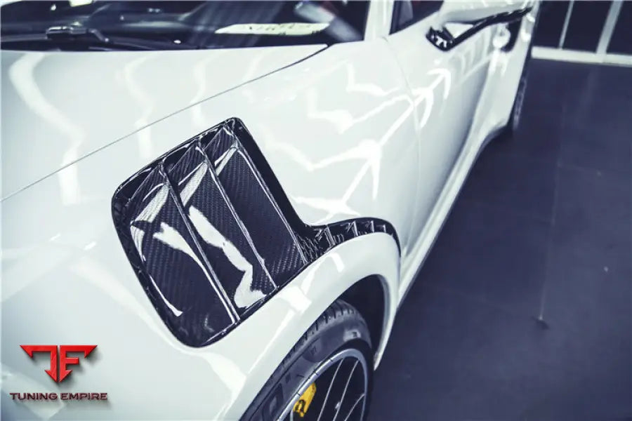 PORSCHE 911 / 991.2 TURBOS GT3RS STYLE PARTIAL CARBON FIBER FENDER BSD