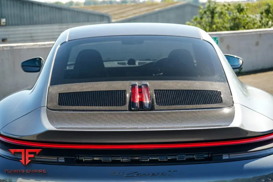 Porsche 911 992.1 carbon engine cover