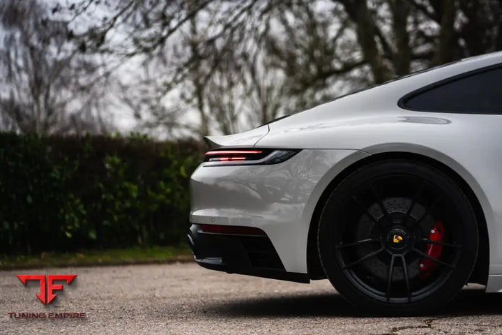Porsche 911 992.1 mini ducktail fitted
