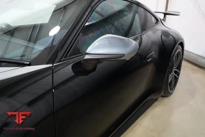 Porsche 911 992.2 carbon door triangle detail