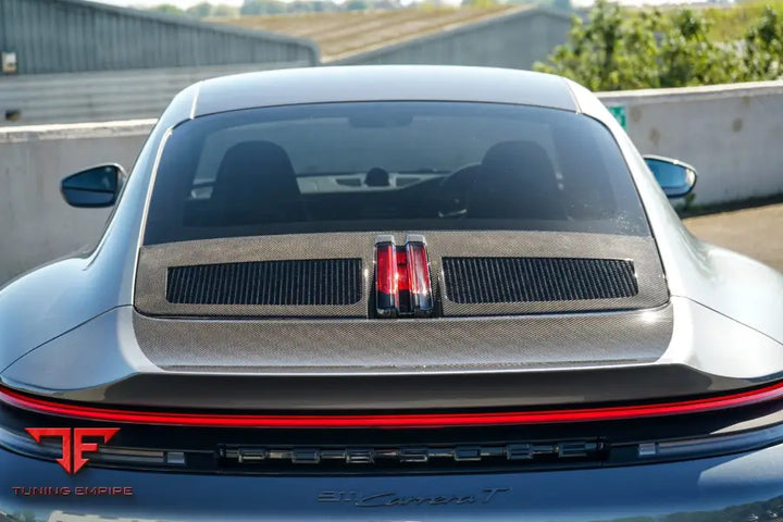 Porsche 911 992.2 carbon engine cover
