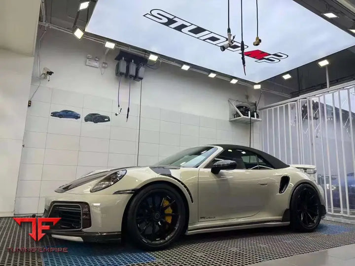 PORSCHE 911 992 2018 + CARBON BODY KIT