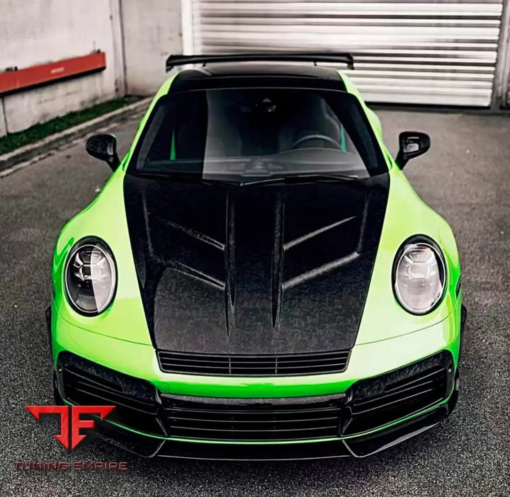 PORSCHE 911 992 2018 + DRY CARBON BODY KIT