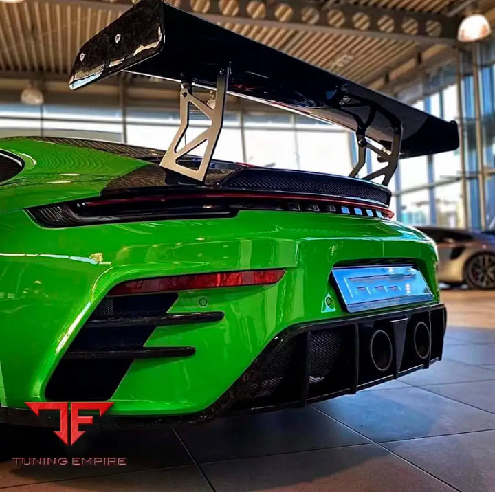 PORSCHE 911 992 2018 + DRY CARBON BODY KIT