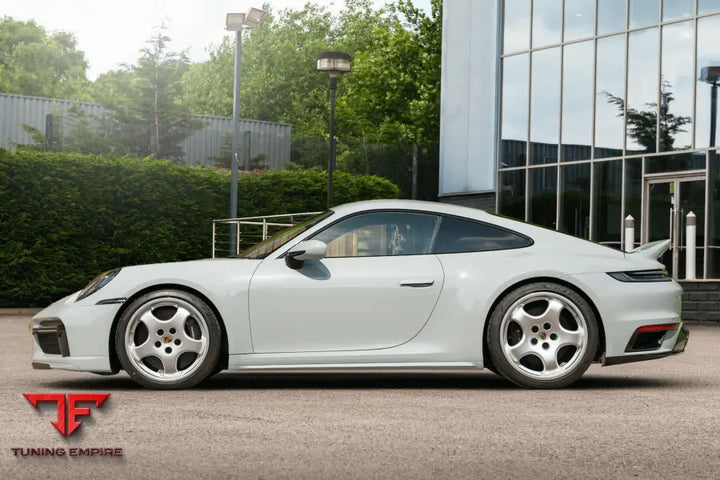 PORSCHE 911/992 BODY KIT 2019-2024Y