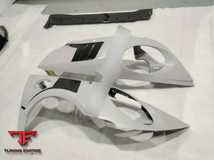 PORSCHE 911 992 CARRERA 2019 + CARBON BODY KIT