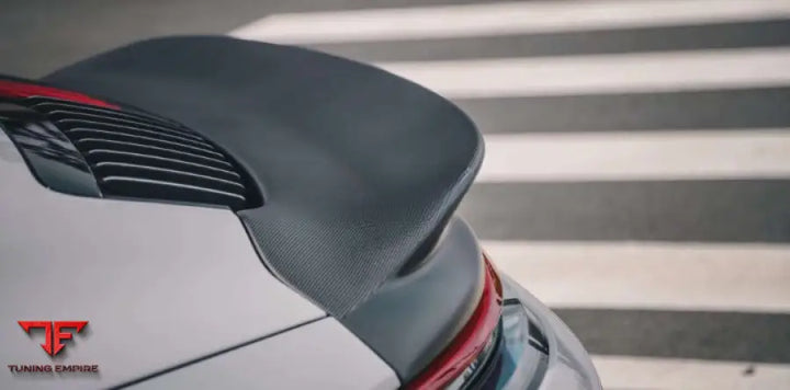 PORSCHE 911 992 CARRERA 4S 2020 + CARBON BODY KIT