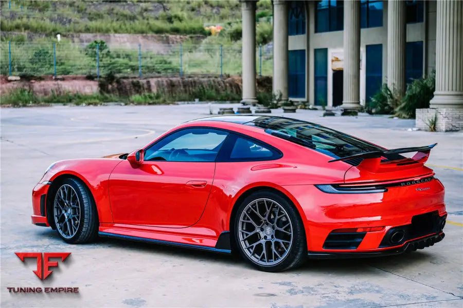 PORSCHE 911 / 992 CARRERAS44S SD STYLE TRUNK SPOILER BSD