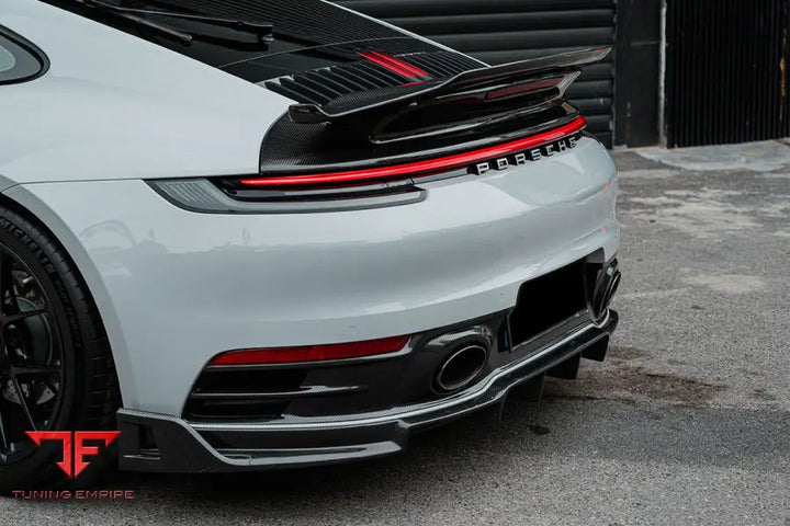 PORSCHE 911 / 992 CARRERA S & 4 & 4S & TARGA & CABRIOLET OE STYLE REAR DIFFUSER BSD