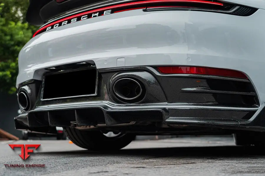 PORSCHE 911 / 992 CARRERA S & 4 & 4S & TARGA & CABRIOLET OE STYLE REAR DIFFUSER BSD