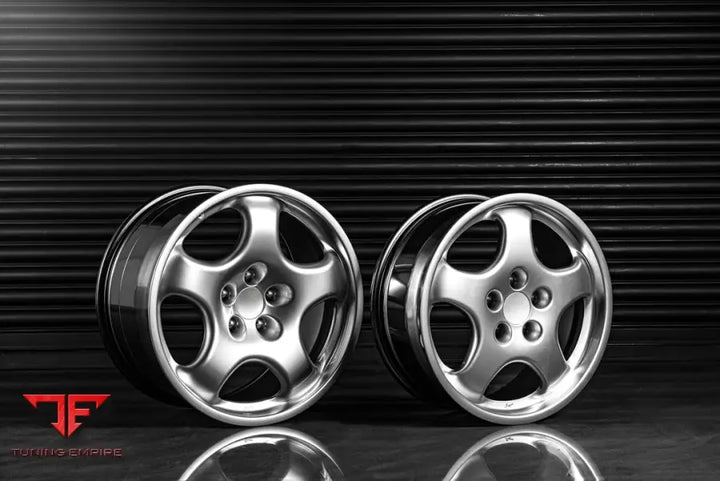 PORSCHE 911/992 KAHN FORGED ALLOY WHEELS