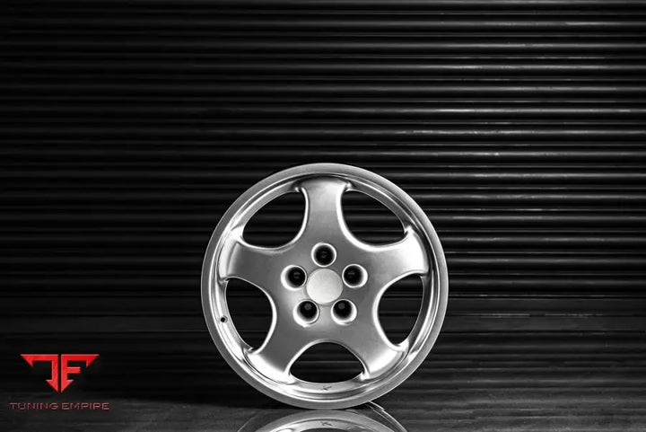 PORSCHE 911/992 KAHN FORGED ALLOY WHEELS