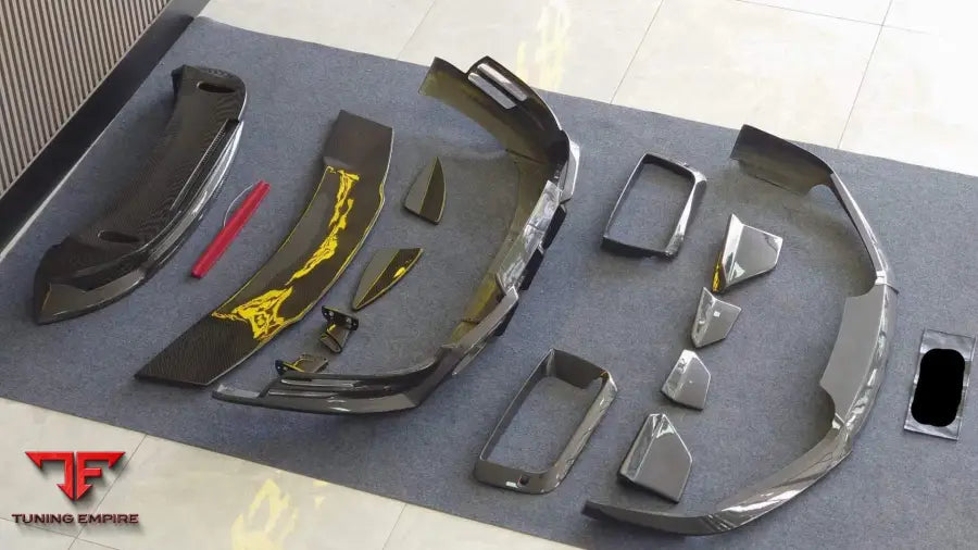 PORSCHE 911 992 TURBO TURBO S 2019 + DRY CARBON BODY KIT