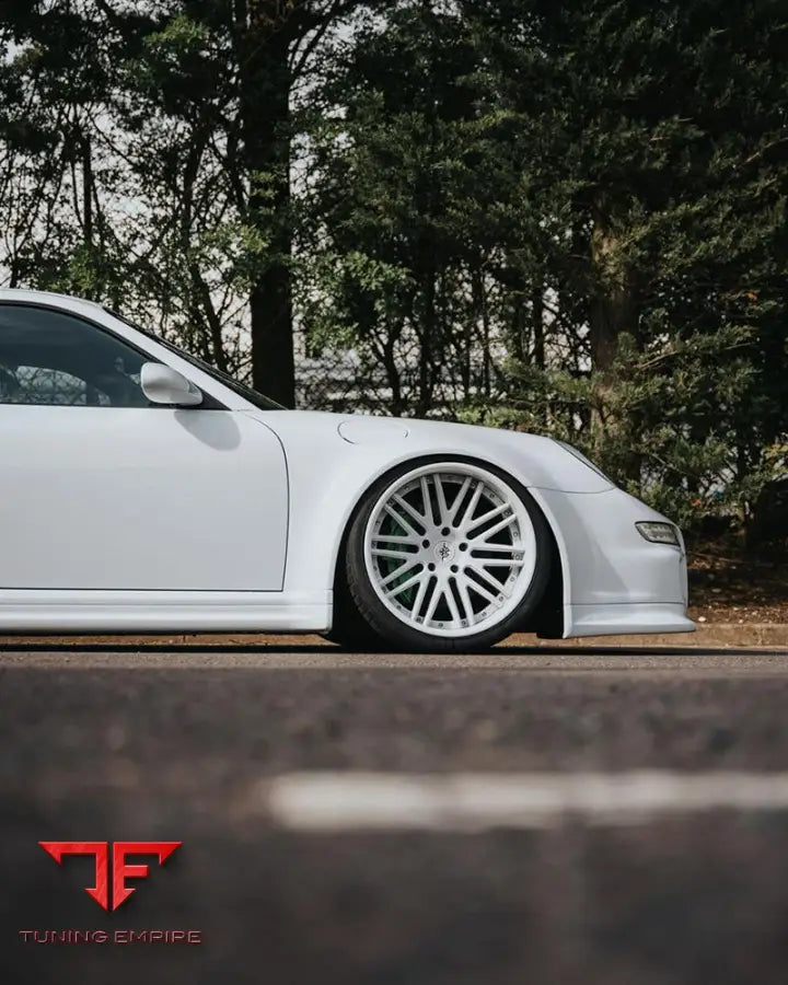 PORSCHE 911 997 GT3 WIDEBODY KIT