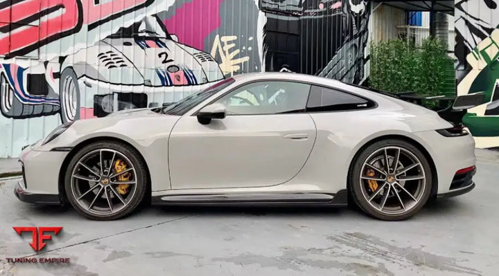 PORSCHE 911 CARBON BODY KITS