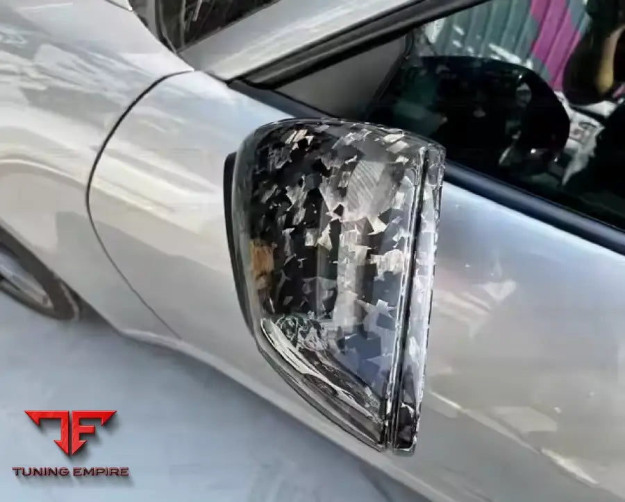 PORSCHE 911 CARBON BODY KIT PARTS