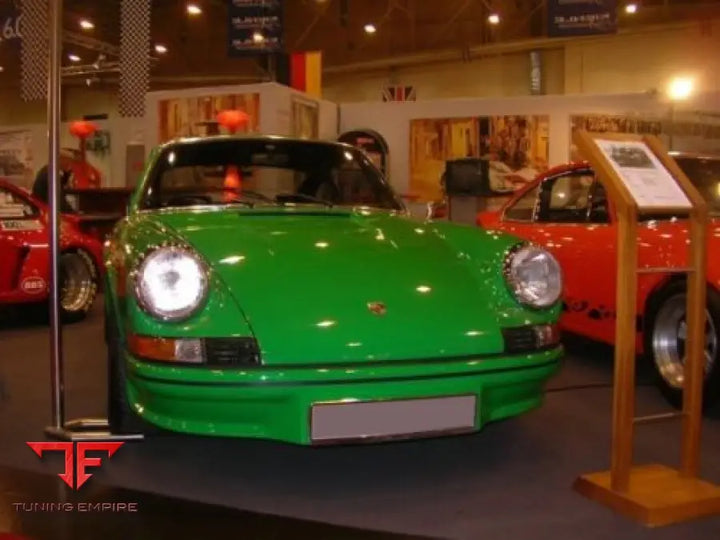 PORSCHE 911 CARRERA RS BODY KIT
