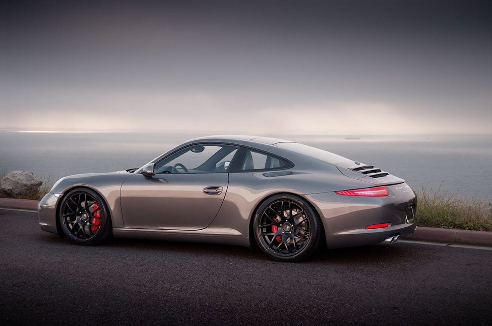 PORSCHE 911 CARRERA S 991 on custom forged wheels