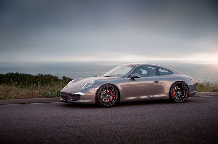 PORSCHE 911 CARRERA S 991 on custom forged wheels