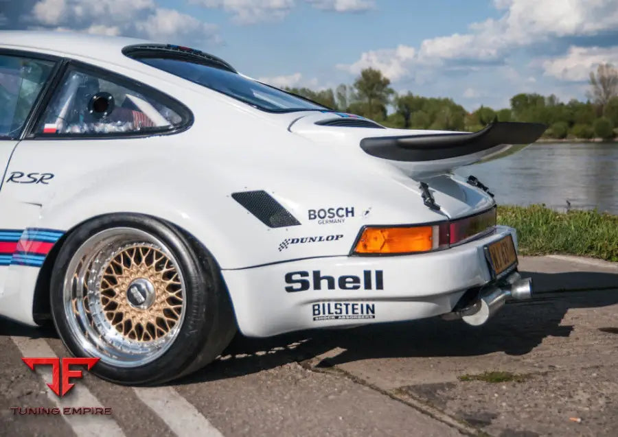 PORSCHE 911 RSR REAR SPOILER