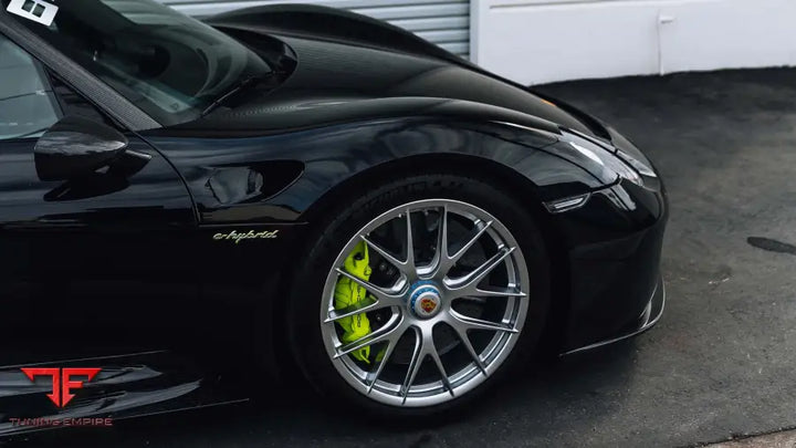 PORSCHE 918 FORGED WHEELS AND EXHAUST SYSTEM