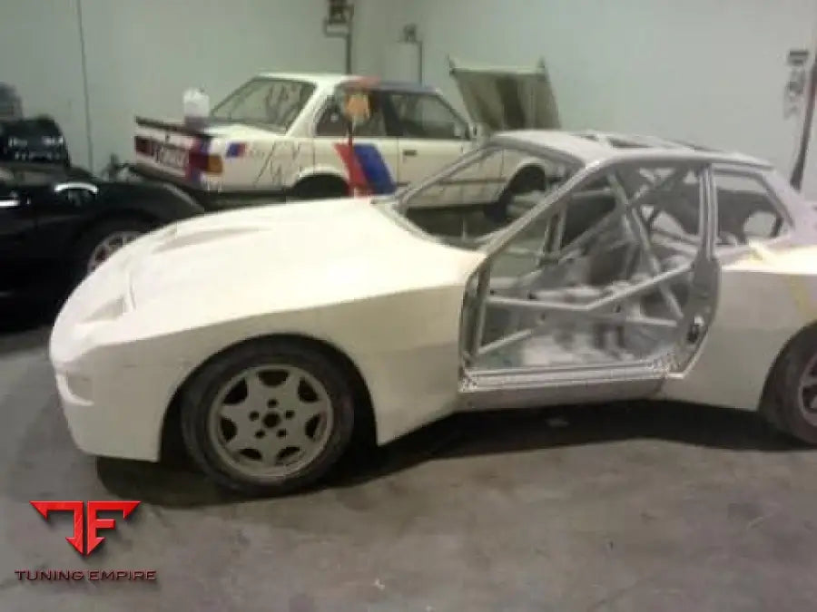 PORSCHE 924/944 GTP BODY KIT