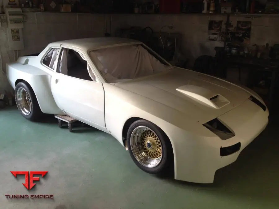 PORSCHE 924 944 LE MANS STYLE UPGRADE BODY