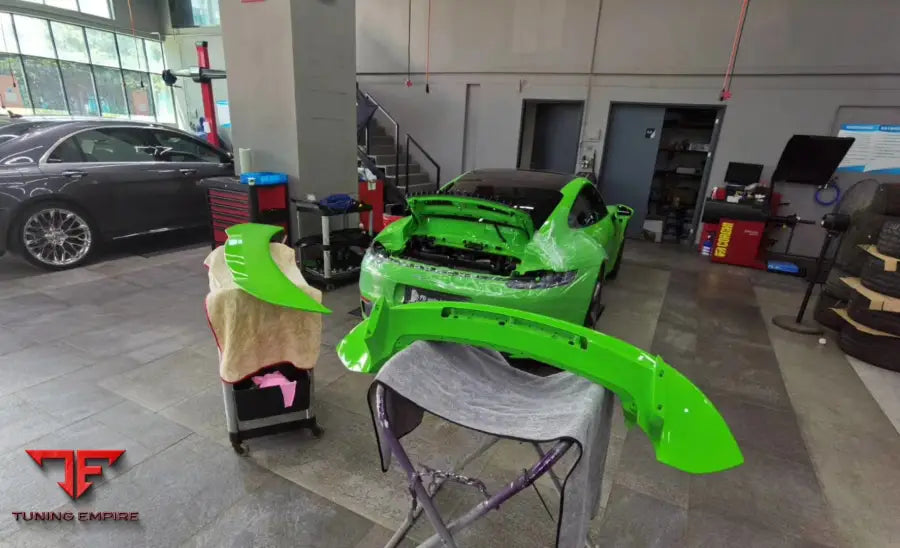 PORSCHE 992 CARBON FIBER PARTS