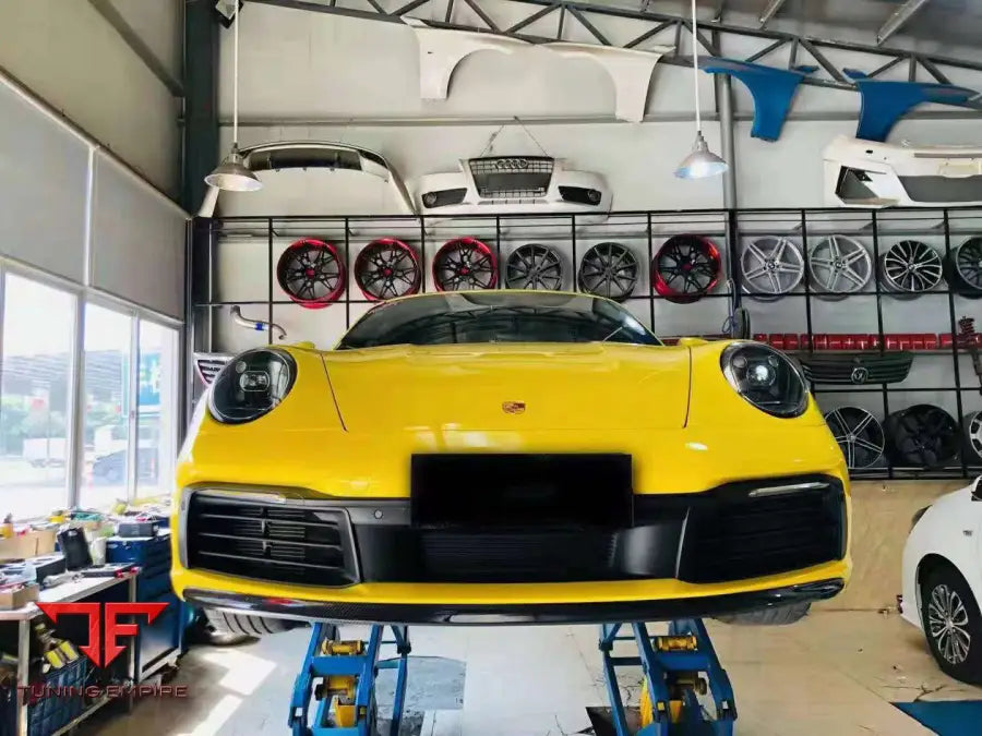 Porsche 992