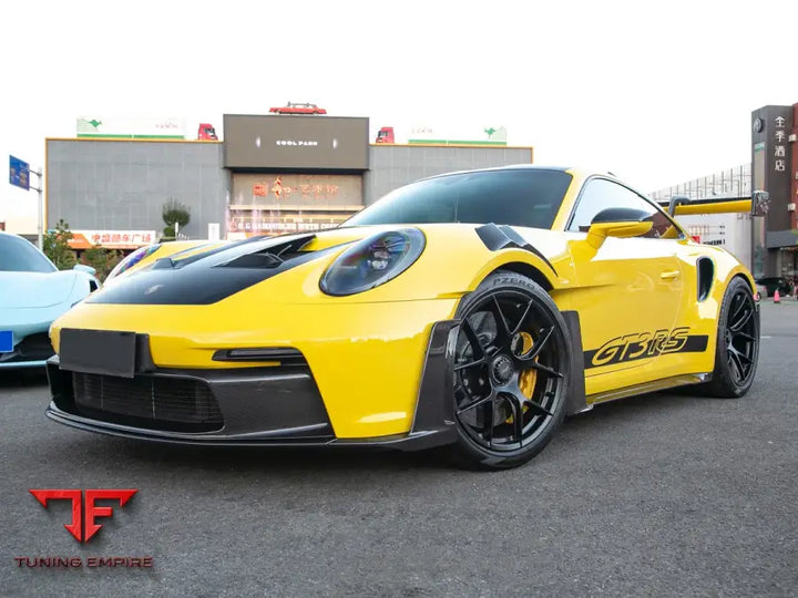 PORSCHE 992 GT3 RS CARBON FIBER BODY KIT