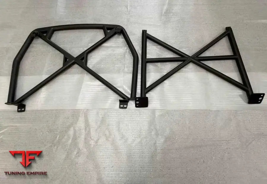 PORSCHE 992 / 992 GT3 / 992 GT3 RS DRY CARBON ROLL CAGE