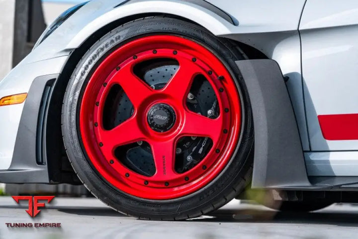 PORSCHE 992 GT3 RS FORGED WHEELS