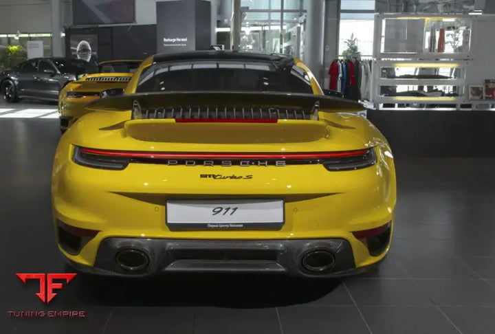 CARBON PRO PORSCHE 992 TURBO CARBON BODY KITS