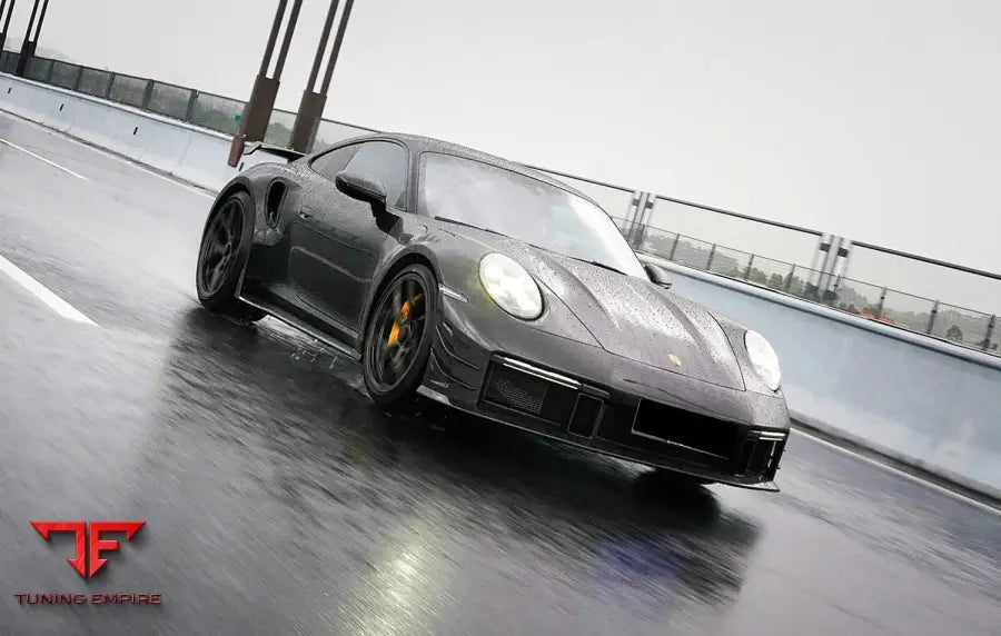 Porsche 992 Turbo S Dry Carbon Body kit