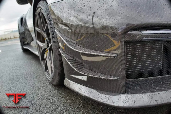 Porsche 992 Turbo S Dry Carbon Body kit