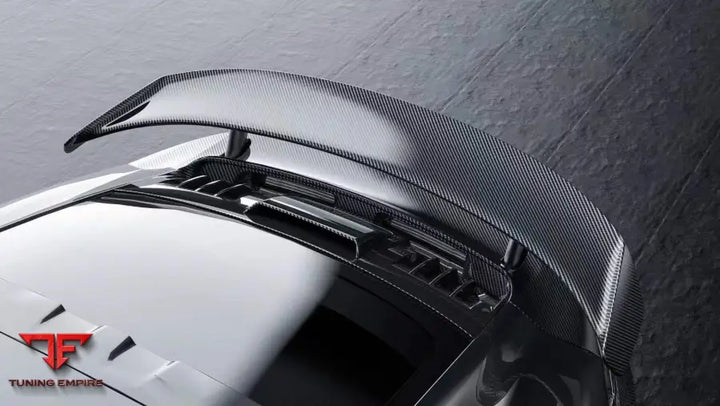 Porsche 992 Turbo S Dry Carbon Body kit