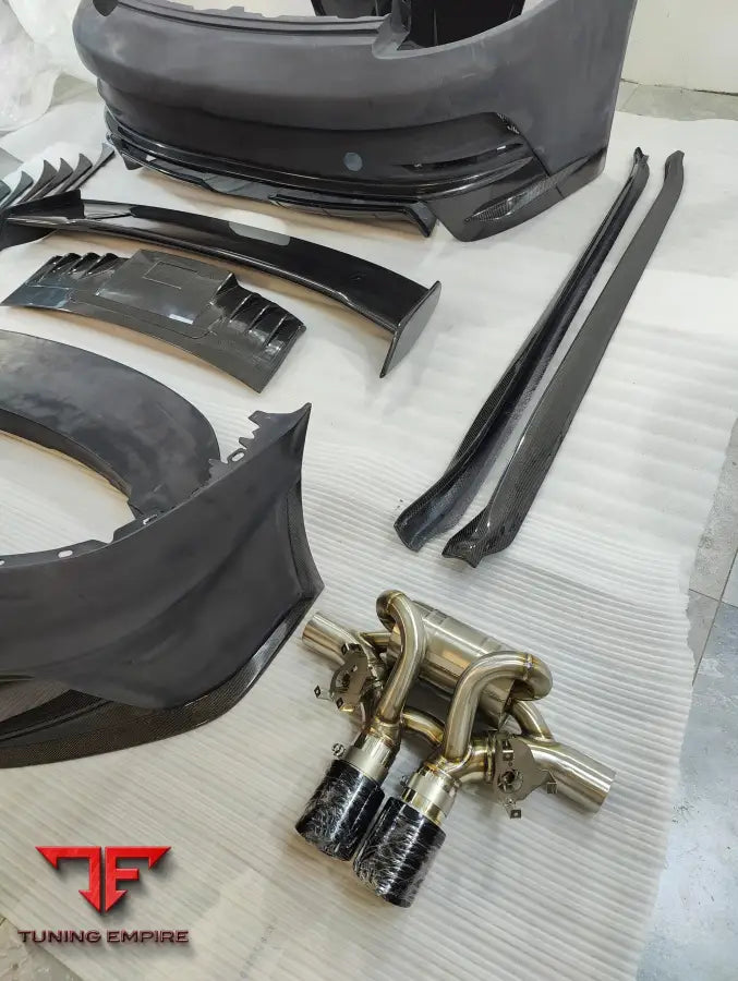 PORSCHE 992 upgrade to 992 GT3 body kit