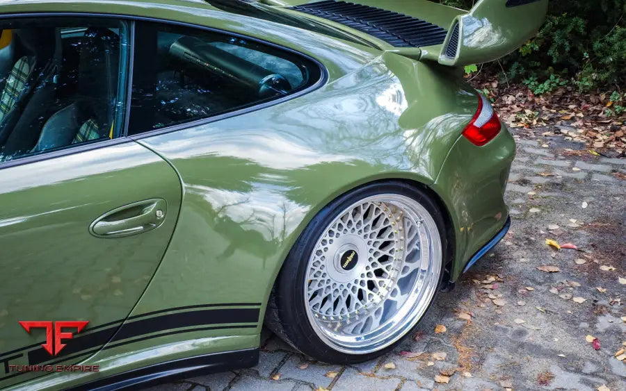 PORSCHE 997 ULTRA WIDEBODY KIT