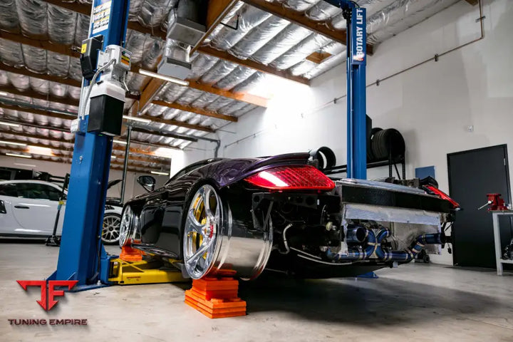 PORSCHE CARRERA GT FORGED WHEELS AND EXHAUST SYSTEM