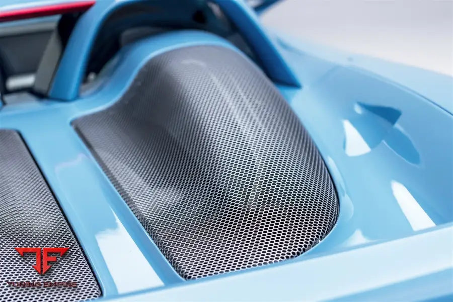 PORSCHE CARRERA GT FORGED WHEELS AND EXHAUST SYSTEM