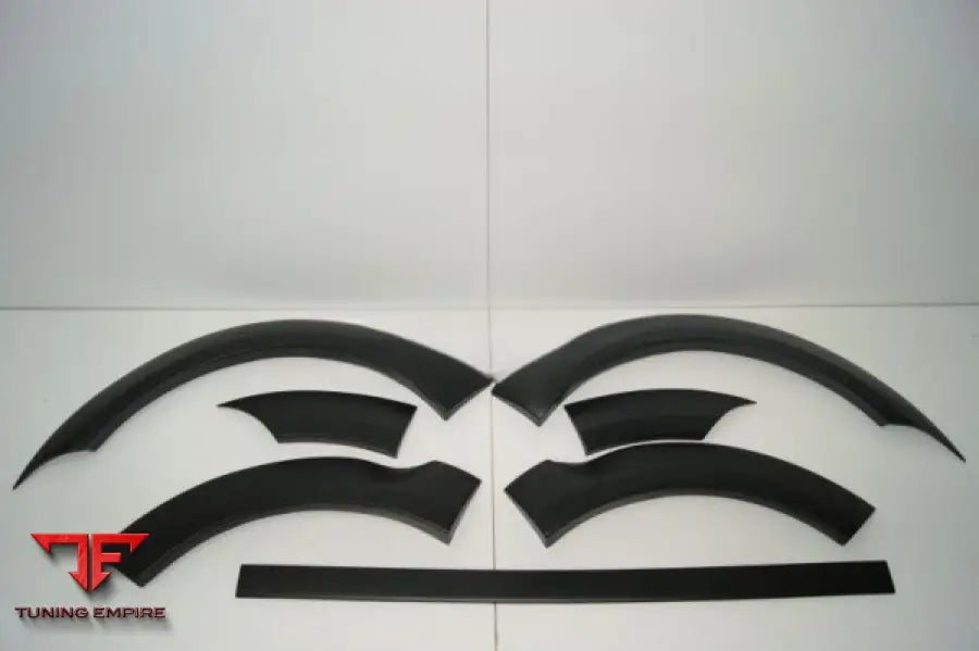 PORSCHE CAYENNE 955 - 957 MT5 BODY KIT