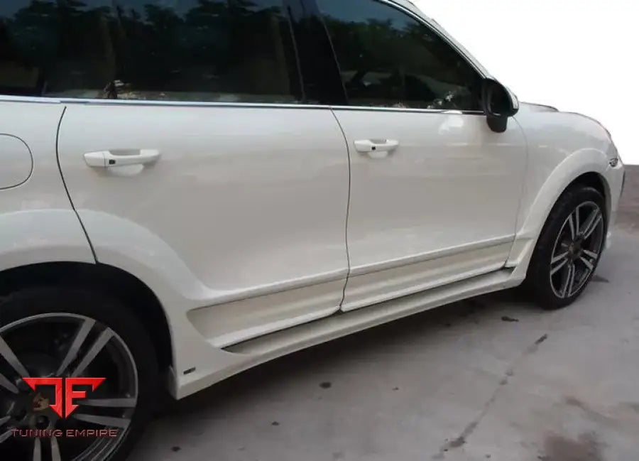 PORSCHE Cayenne 958.1 WIDE BODY KIT III