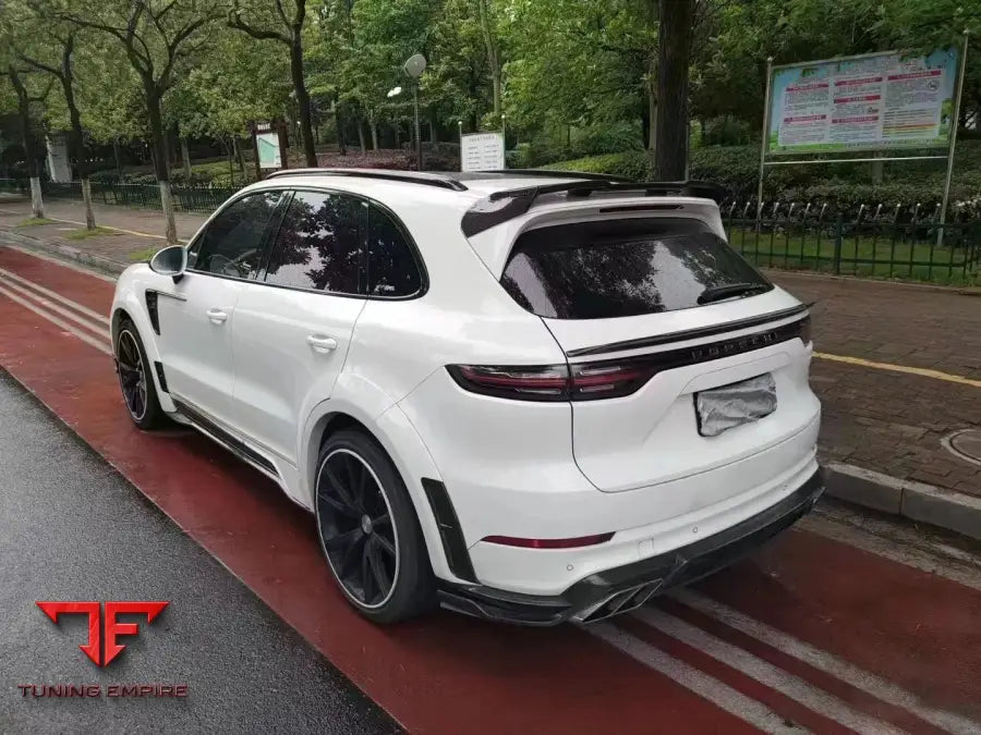PORSCHE CAYENNE 9Y0.1 CARBON BODY KIT 2017-2023