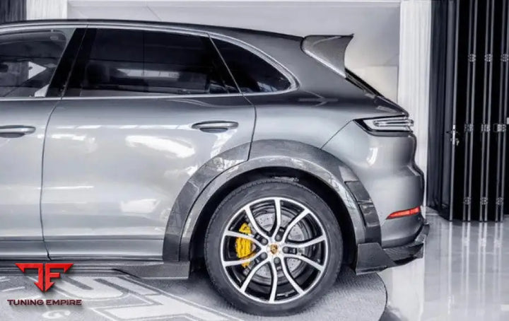 PORSCHE CAYENNE 9Y0 FACELIFT CARBON FIBER PARTS