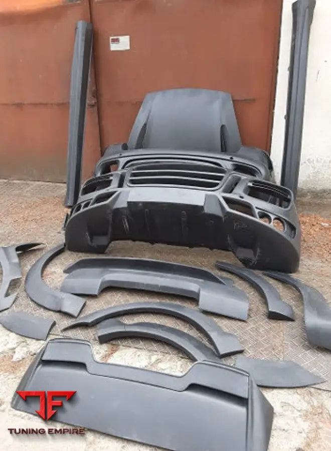 PORSCHE CAYENNE TURBO S CARBON FIBER PARTS